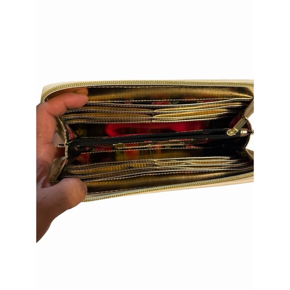 Betsey Johnson Oh Frills Wristlet Wallet Travel Pink White Leather Quilted - Picture 6 of 10